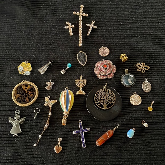 27 Charms, make jewelry repurpose, odd etc - Picture 1 of 8